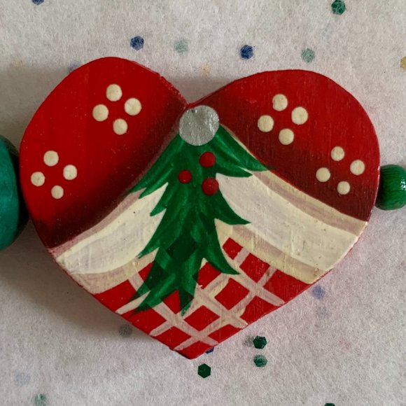 🎉HP🎉 Vintage Hand Painted Santa Claus, Mrs Claus and Hearts Necklace - Picture 10 of 16